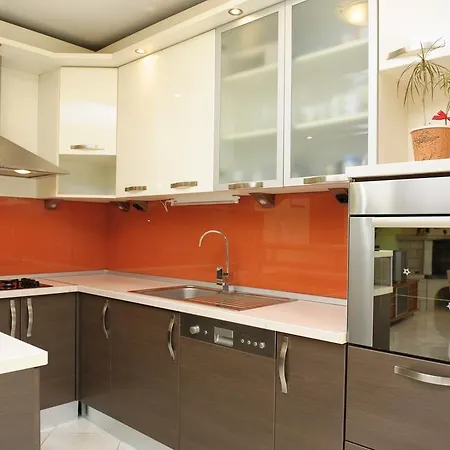 Apartment Ana *